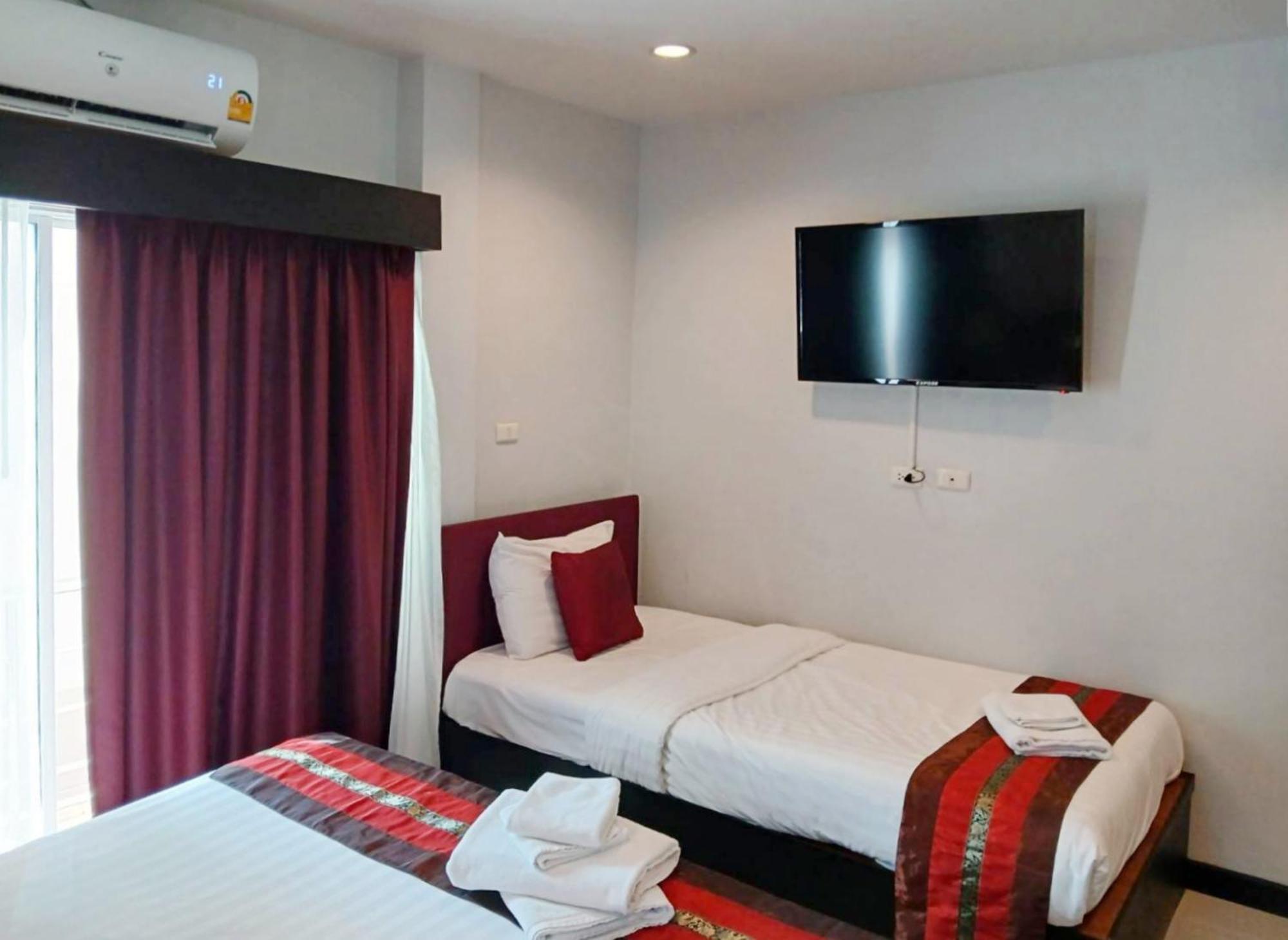 Sunray Beach Hotel Patong Exterior foto